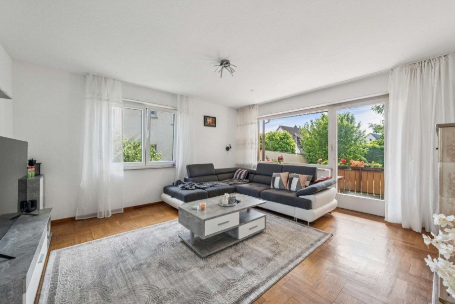 Wohnzimmer EG Mehrfamilienhaus Ludwigsburg