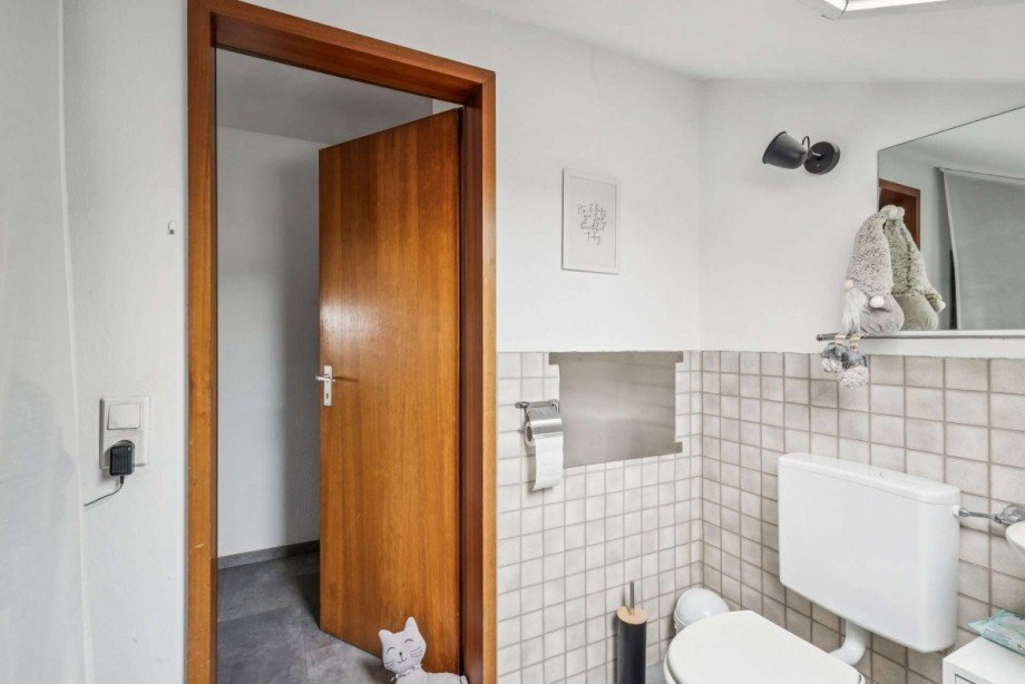 Badezimmer Mehrfamilienhaus Wiernsheim